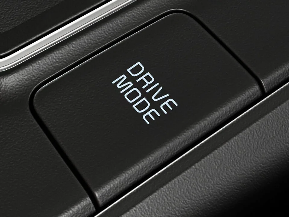 Normal, Eco, Sport and Smart Drive Modes