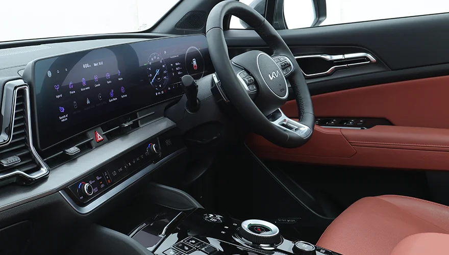 8″ / 12.3″ Display Audio