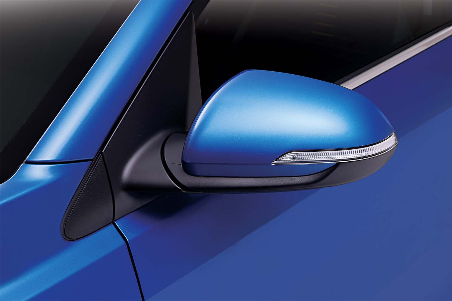 Electric Folding Mirrors With Side Repeaters