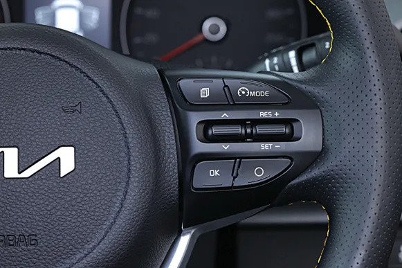 Cruise Control With Manual Speed Limit Assist